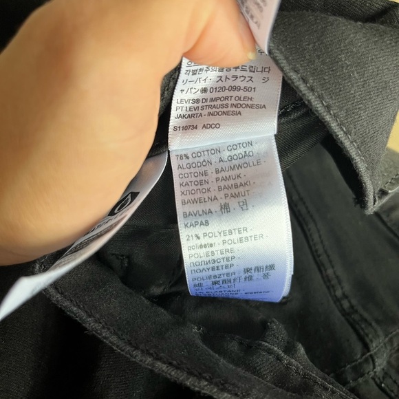 Levi's Ladies 311 Shaping Skinny Jeans Black SZ 32 - Picture 5 of 8